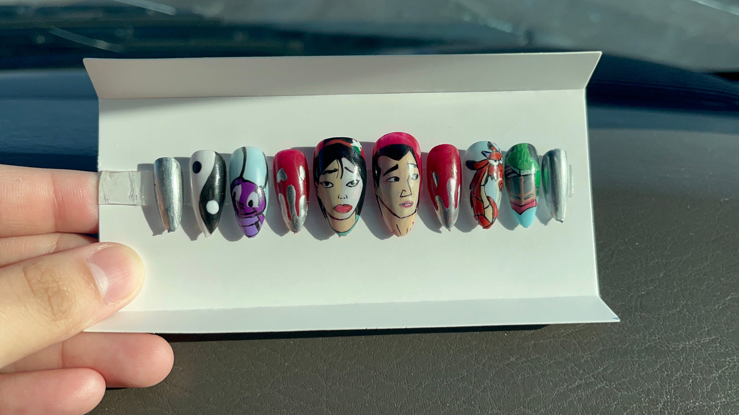 Character Press On nails