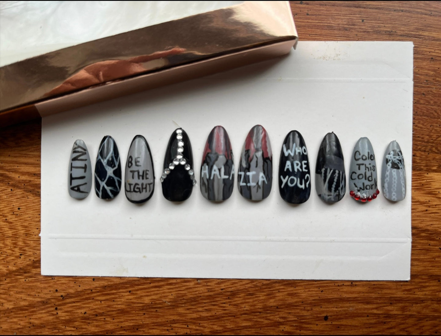 KPOP Ateez "Halazia" Press On Nails