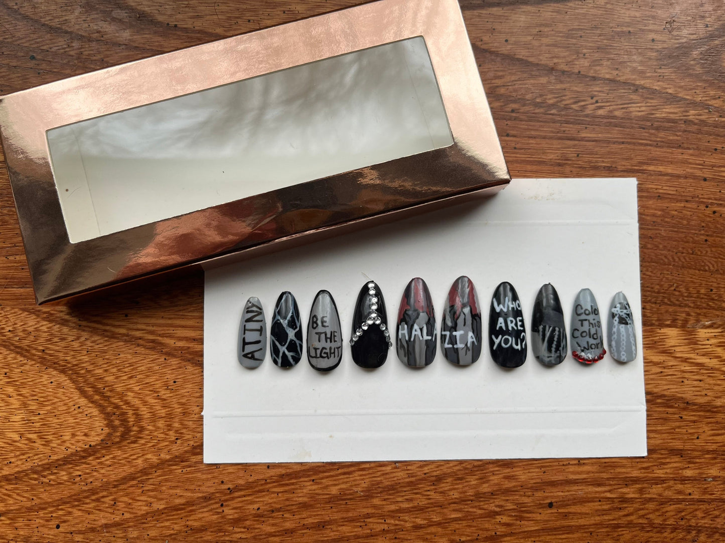 KPOP Ateez "Halazia" Press On Nails